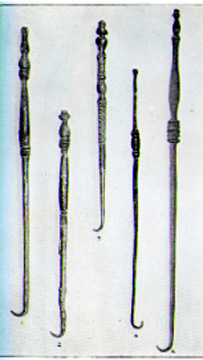 uncini